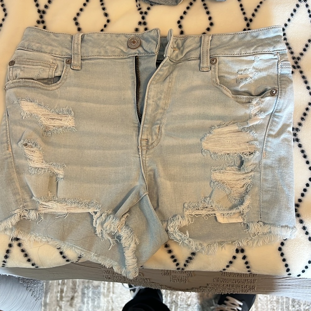 AE Jean Shorts - Picture 4 of 5